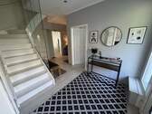 Treppenhaus EG - 5 Zimmer Einfamilienhaus in Hamburg
