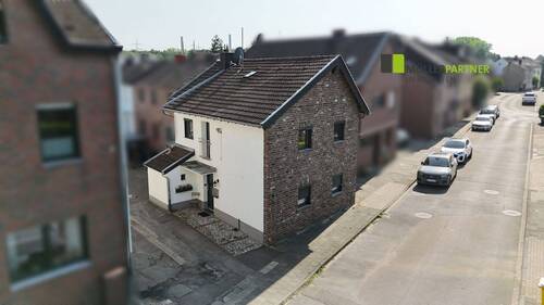 Frontansicht - Gemütliches Einfamilienhaus in Eschweiler-Hehlrath