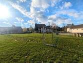 Sportplatz vor dem Haus - 
