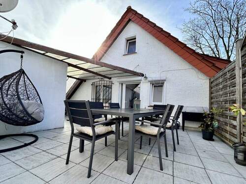 Bild1 - Charmante 4-Zimmer-Wohnung mit Dachterrasse im Herzen von Bad Salzuflen