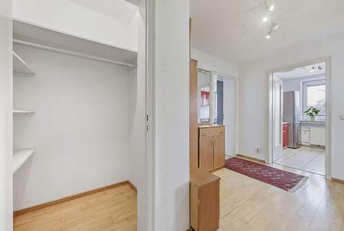 Abstellkammer und Diele - 