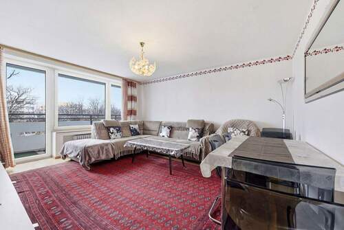 Wohnzimmer - Etagenwohnung mit 59,50 m&sup2; in München zum Kaufen