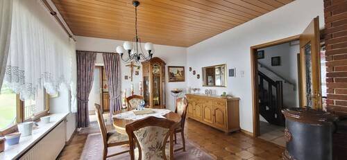 SCHÖNER HELLER OFFENER WOHNBEREICH - 6 Zimmer Einfamilienhaus in Weiskirchen