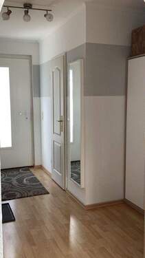 Haupthaus Eingang - 7 Zimmer Reihenendhaus zum Kaufen in Wiesloch