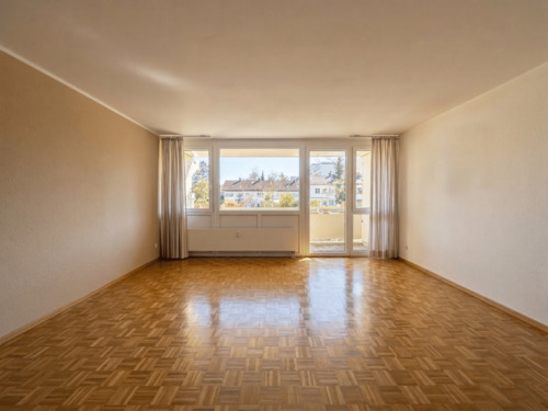 Wohnbereich - 4 Zimmer Etagenwohnung zur Miete in Unterhaching