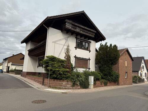 Bild 1 - Großes gemütliches Wohnhaus bei NeustadtWeinstr