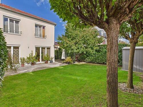 Ansicht - 5 Zimmer Doppelhaushälfte in Ingolstadt / Gerolfing