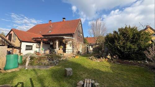 Rückansicht - Klein und fein - 98.000,00&nbsp;EUR Kaufpreis, ca.&nbsp; 75,00&nbsp;m&sup2;&nbsp;Wohnfl&auml;che