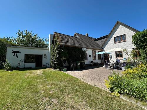 Bild 3 - 7 Zimmer Mehrfamilienhaus, Wohnhaus in Dollerup