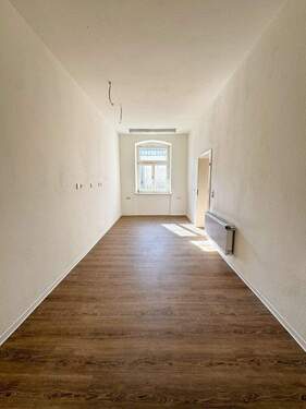 Raum 1 - 3 Zimmer Gewerbeobjekt (Büro, Produktion, Verkauf) in Schwarzenberg