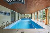 Schwimmbad - 