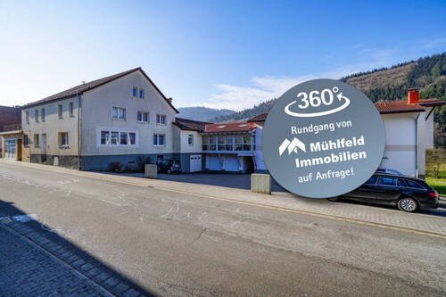 Altbauansicht von Nordosten - Raum für Ideen: Ehemaliges Wirtshaus-Ensemble mit rund 445 m² Wohnfläche zur vielfältigen Nutzung!