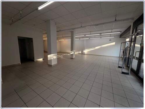 Verkaufsfläche - Gewerbeobjekt (Büro, Produktion, Verkauf) zum Kaufen in Stuttgart