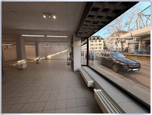 Fensterfront - Gewerbeobjekt (Büro, Produktion, Verkauf) in Stuttgart