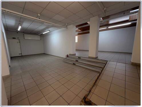 Mittelfläche - Gewerbeobjekt (Büro, Produktion, Verkauf) in Stuttgart zum Kaufen