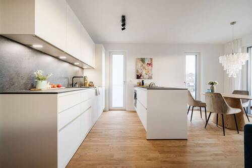 Bsp. Whg: Kochen / Essen - 3 Zimmer Etagenwohnung in Brühl