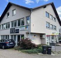 Vielseitige Ladenfläche mit Büros - Leonberg Höfingen