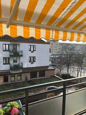 Ausblick - 2 Zimmer Etagenwohnung zum Kaufen in Erkrath