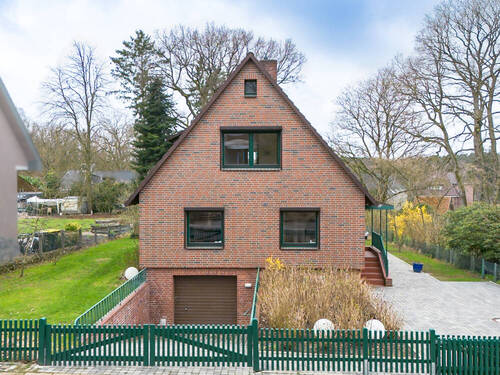 Bild 1 - Ein Zuhause mit Charakter und Raum zur Entfaltung in Wentorf