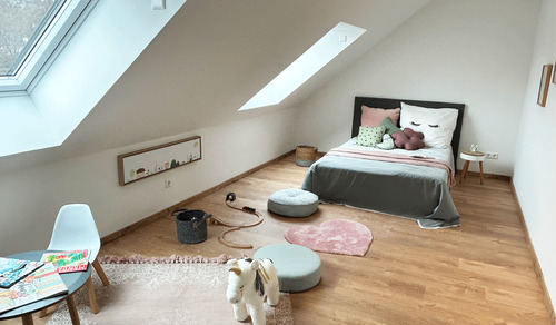 Kinderzimmer im Dachgeschoss - 4 Zimmer Doppelhaushälfte in Großpösna