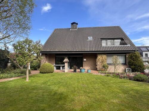 Garten - Jede Menge Möglichkeiten... Wohnhaus in ruhiger Lage von Rheine!