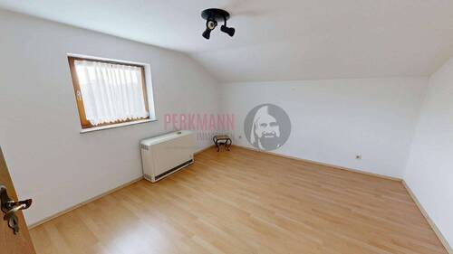 Schlafzimmer 1 im 1. OG - 