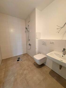 Duschbad, barrierefrei - 