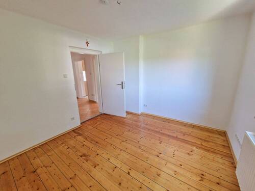 Zimmeransicht - Etagenwohnung mit 103,00 m² in Sulzbach-Rosenberg zum Kaufen