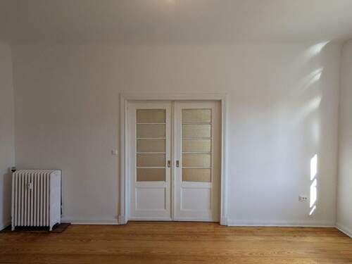 Zimmer 1 - 3 Zimmer Etagenwohnung zum Kaufen in Hamburg