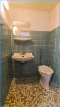 WC im Kellergeschoss - 