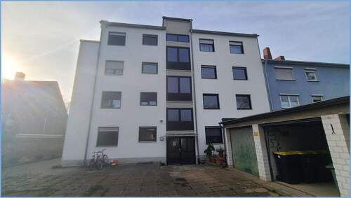 Rückansicht - 4 Zimmer Etagenwohnung zum Kaufen in Düren