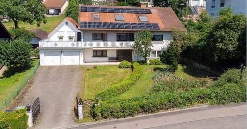 Ansicht - 8 Zimmer Mehrfamilienhaus, Wohnhaus zum Kaufen in Oberkirch