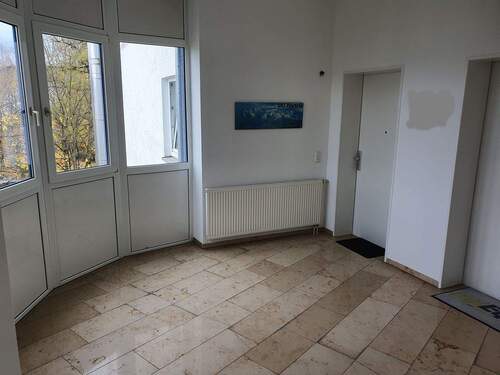 - - 5 Zimmer Büro zur Miete in Waldkraiburg