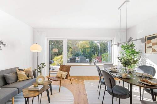 Offenens Wohnzimmer I - Erstbezug nach komplett Sanierung - Wunderschönes Reiheneckhaus Kilianstraße