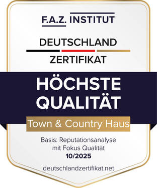 FAZ-Siegel_Hoechste-Qualitaet_2025_Town-Country-Haus - 