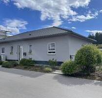 Neuwertiger Bungalow - 569.000,00&nbsp;EUR Kaufpreis, ca.&nbsp; 139,00&nbsp;m&sup2;&nbsp;Wohnfl&auml;che in Georgensgmünd (PLZ: 91166)