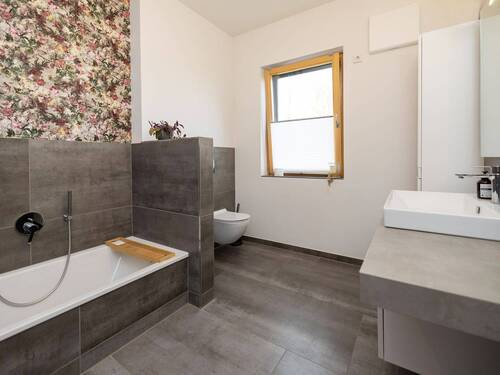 Badezimmer DG - 