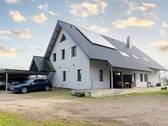 Ansicht Hof - 7 Zimmer Einfamilienhaus zum Kaufen in Melle