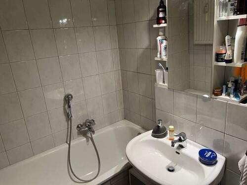Wannen-/Duschbad - 