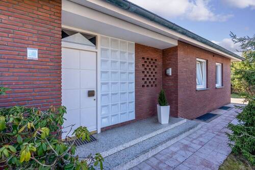 Eingangsbereich Außen - 4 Zimmer Bungalow zum Kaufen in Rheda-Wiedenbrück