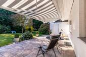 Terrasse mit Markise - 
