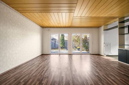 Wohnzimmer_II - 4 Zimmer Etagenwohnung zum Kaufen in Barsinghausen