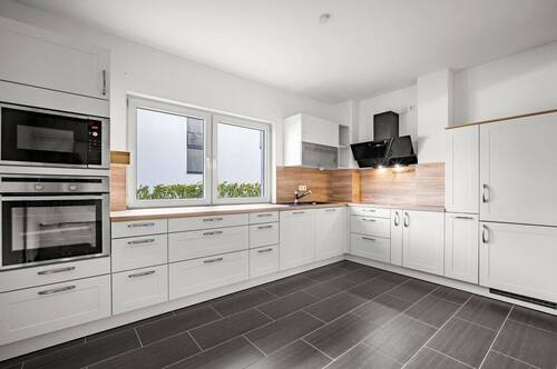 Küche_I - 4 Zimmer Etagenwohnung in Barsinghausen