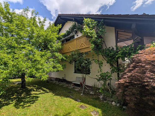 Ansicht von Süd-Westen - 7 Zimmer Einfamilienhaus zum Kaufen in Tann