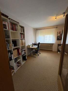 Büro DG_1 - 