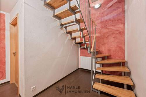 Innentreppe von UG ins EG - 