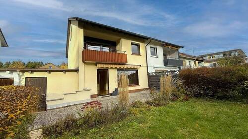 Gartenansicht - 5 Zimmer Mehrfamilienhaus, Wohnhaus zum Kaufen in Villingen-Schwenningen