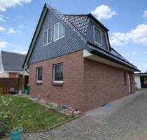 Ein Haus - Zwei Möglichkeiten Einfamilienhaus mit separatem Anbau - Norderstedt Harksheide