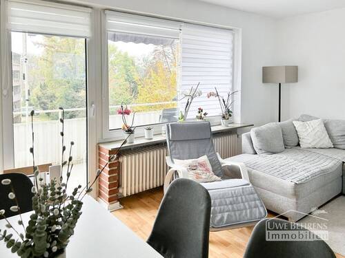 Wohnzimmer - 3 Zimmer Etagenwohnung in Buxtehude