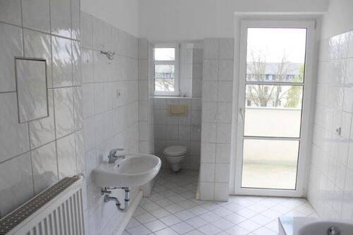 Bad - Etagenwohnung mit 61,00 m² in Chemnitz zur Miete